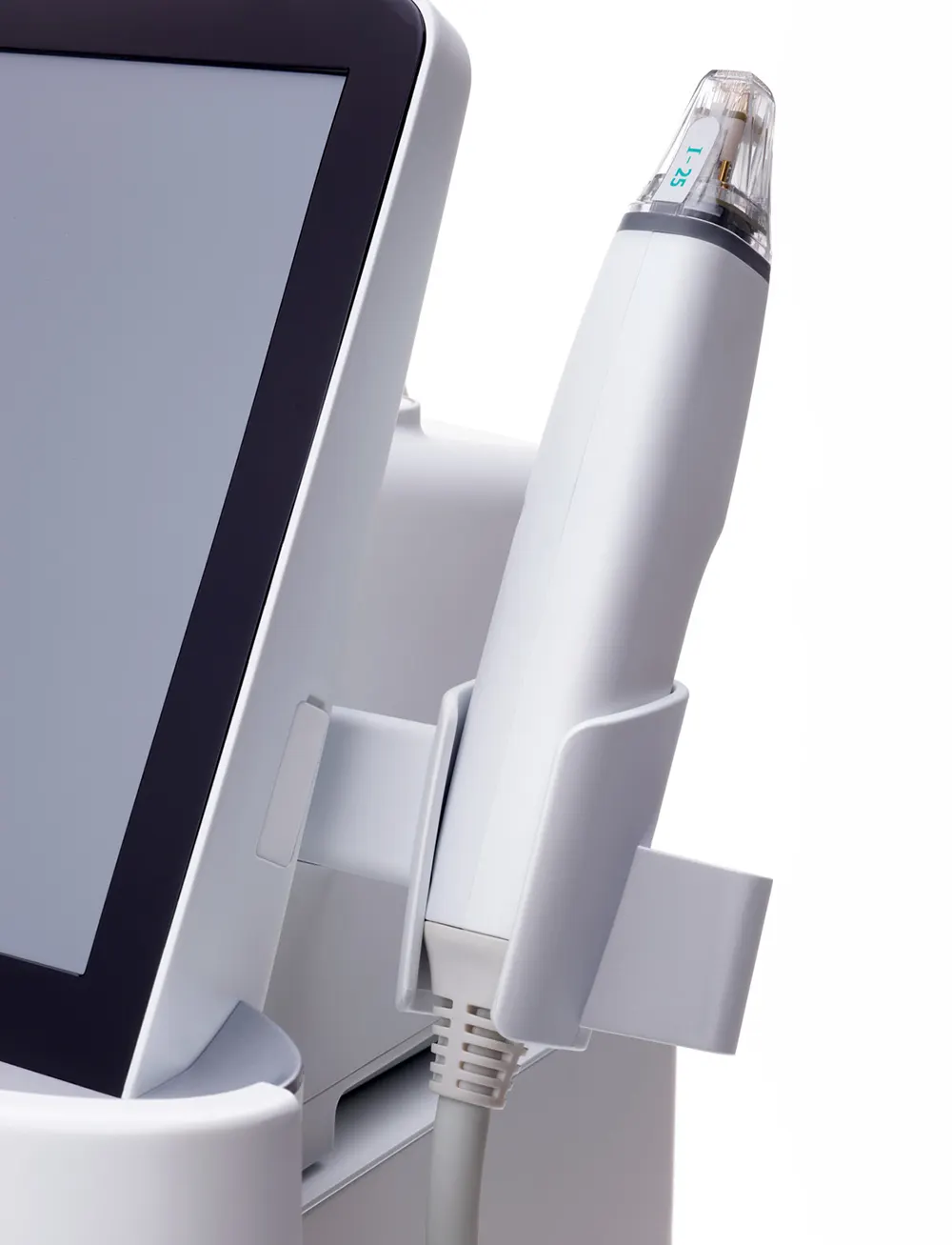How Does Potenza Microneedling Work? How Does Potenza Microneedling Work?